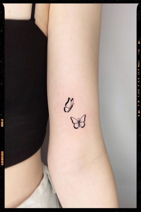 Small Baterfly Tattoo, Mini Buterfluffy Tattoo, Small Buterfluffy Tattoo, Basic Butterfly Tattoo, Two Small Butterflies Tattoo, Butterfly Minimal Tattoo, Simple Butterfly Tattoo Design, Butterfly Tattoo Minimalist, Minimalistic Butterfly Tattoo