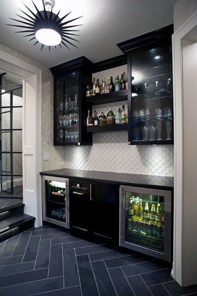 Top 70 Best Finished Basement Ideas - Renovated Downstairs Designs Home Bar Rooms, Bar Sala, Bar In Casa, Basement Bar Designs, Cozy Basement, Bar Designs, Small Basements, Basement Makeover, Home Bar Designs