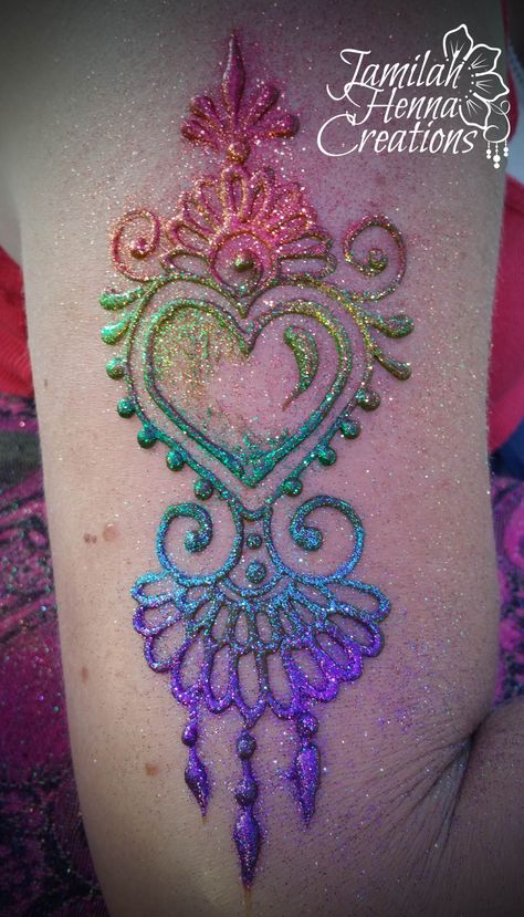 rainbow glitter heart henna www.jamilahhennacreations.com Rainbow Henna, Heart Henna, Glitter Henna, Butterfly Tattoos Images, Pregnant Belly Painting, Henna Inspiration, Traditional Henna, White Henna, Henna Party