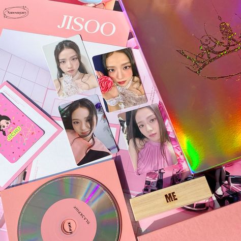 #jisoo #kimjisoo #blackpink #photocards #aesthetic Jisoo Photocard, Photocards Aesthetic, Card Blackpink, Blackpink Photocards, Kpop Albums, Photo Card, Photo Cards, Black Pink, Birthday