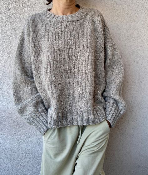 Knitting Oversized Sweater Pattern, Slouchy Sweater Knitting Patterns, Quick Knit Sweater Pattern, Basic Jumper Knitting Pattern, Ribbed Sweater Knitting Pattern, Basic Knit Sweater Pattern, Free Knit Sweater Pattern, Beginner Knit Sweater Pattern Free, Topdown Knitting Free Pattern