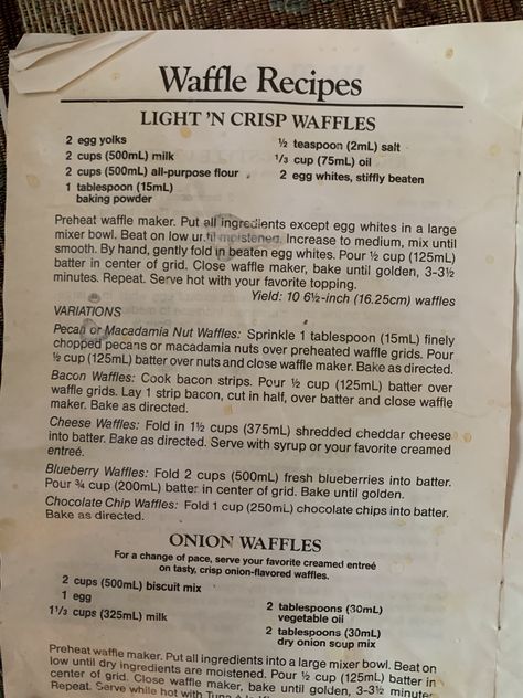 Waffle Dough Recipe, Homemade Waffle Recipe Easy, Yeasted Waffles, Homemade Waffle, Homemade Recipe Books, Waffle Maker Recipes, Crispy Waffle, Waffles Recipe, Homemade Waffles