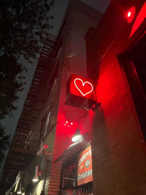 Neon Astethic, Love Astethic, Red Colour Quotes, Neon Signs Aesthetic, Marlene Mckinnon Aesthetic, Hearts Astethic, Red Neon Sign, Neon Rouge, Marlene Mckinnon