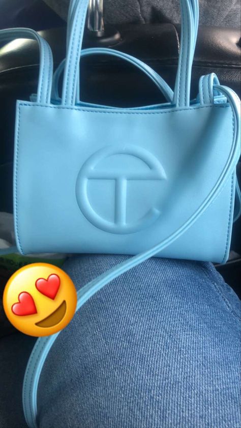 Teller Bag, Lv Crossbody Bag, Telfar Bags, Telfar Bag, Luxury Tote Bags, Trendy Purses, Luxury Bags Collection, Handbag Essentials, Girly Bags