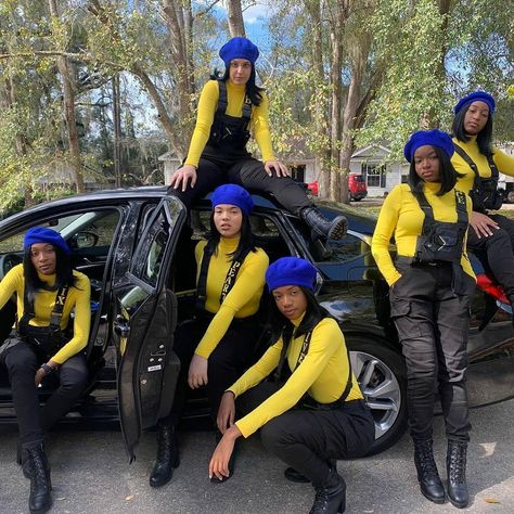 Sigma Gamma Rho Probate Outfits, Sgrho Probate Outfits, Probate Outfit Greek, Probate Outfits, Sigma Gamma Rho Outfits, Greek Room, Florida State University Football, Black Sorority, Pretty Poodles