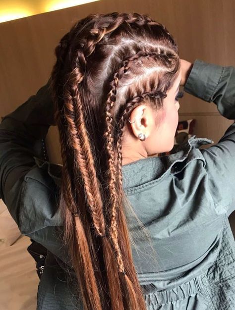 Multiple braided hair style #braidedhairstyles Multiple Braids, Braids Pictures, Shaved Side Hairstyles, Dutch Braids, Afro Puff, Cool Braids, Athletic Hairstyles, Braid Hairstyles, Short Natural Hair Styles