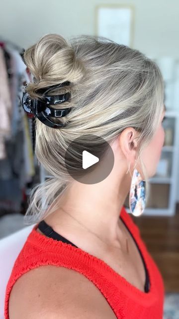 2022 Short Hair, Short Hair Updo Tutorial, Short Hair Up, Short Hair Bun, Easy Hair Updos, Clip Hairstyles, Peinados Recogidos, Hairdos For Short Hair, Peinados Fáciles Para Cabello Corto