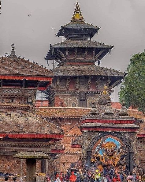 Kathmandu Durbar Square, Basantapur Durbar Square, Nepal Temple, Nepalese Culture, Nepali Art, Pagoda Temple, Architecture Styles, Travel Nepal, Nepal Culture