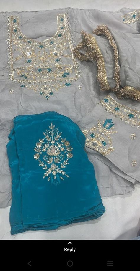 Latest Punjabi Suit Designs Party Wear 2023, Designer Suits For Wedding, Suits Punjabi, Trendy Suits, Fancy Suit, Bridal Jewelry Vintage, Casual Indian Fashion, Pakistani Fancy Dresses, Pakistani Fashion Party Wear