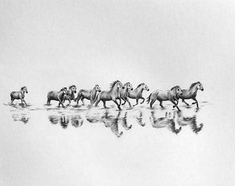 Horse Running Drawing, Horse Sketches, Horses Drawing, Charcoal Ideas, Farm Prints, Running Tattoo, Wild Horses Running, Running Art, Band Of Horses