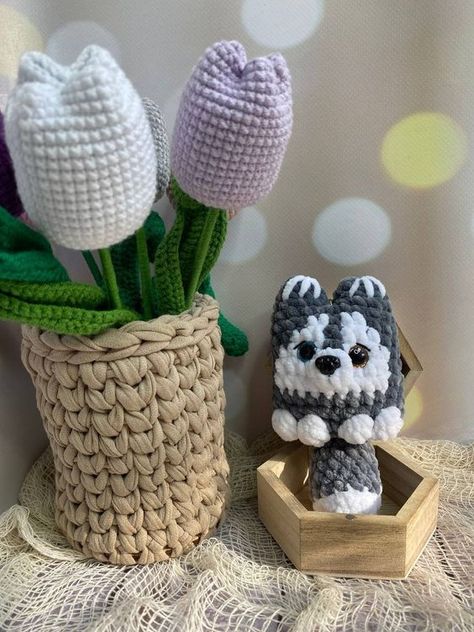 Crochet Husky Keychain Crochet toys patterns free amigurumi #crochettoyspatternsfreeamigurumi #crochet #crochettoy #crochetpattern #crochetpatterns 1.724 Crochet Husky, Haski Dog, Toys Quotes, Husky Eyes, Crocheted Toys, Keychain Crochet, Crochet Keychain Pattern, Brings Joy, Crochet Keychain