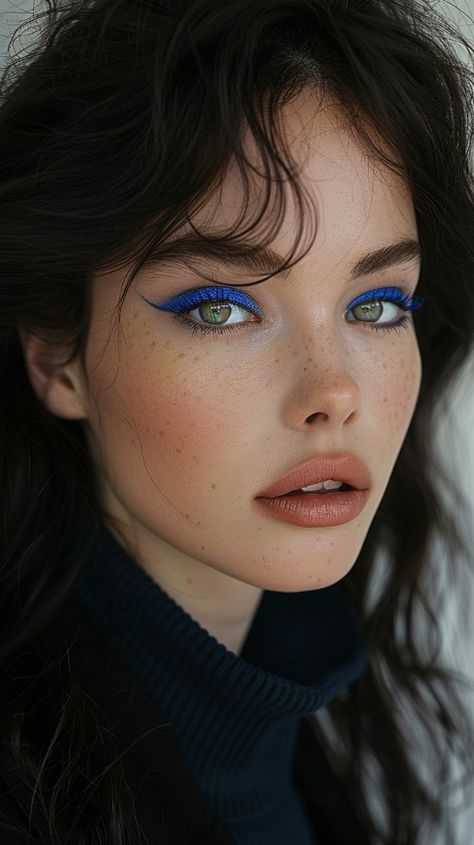 Aqua Makeup Look, Soft Blue Makeup, Day Look Makeup, Eye Eyeliner, Everyday Eyeshadow, Blue Eyeshadow Looks, Face Charts, Make Up Tutorials, Summer Makeup Looks