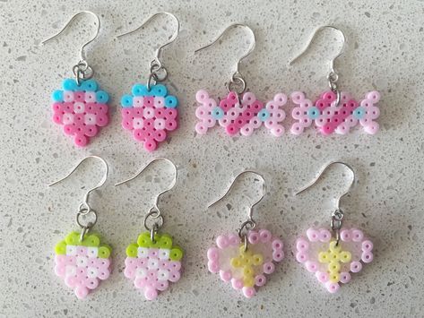 Perler Earrings, Perler Beads Ideas, Cute Products, Hamma Beads Ideas, Easy Perler Bead Patterns, Easy Perler Beads Ideas, Beads Candy, 3d Perler Bead, Perler Bead Templates