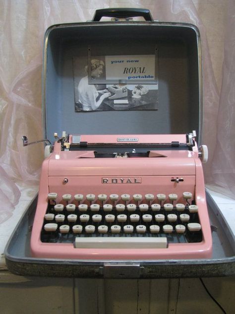 Pink Typewriter, Royal Typewriter, Antique Typewriter, Portable Typewriter, Photo Wall Collage, Vintage Typewriters, Classic Interior, Retro Aesthetic, Bubblegum Pink