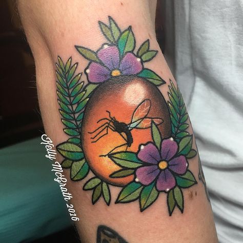 I was so excited to be asked to make a tattoo of the mosquito trapped in amber from Jurassic Park! 🍂 Thank you Sarah, always have a blast… Amber Tattoo, Tahitian Tattoo, Jurassic Park Tattoo, Tattoo Ideas For Guys, Tiki Tattoo, Dinosaur Tattoos, Small Forearm Tattoos, Movie Tattoos, Sweet Tattoos