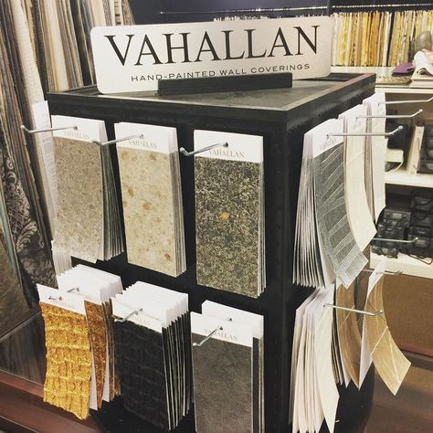 Wallpaper Showroom Display Ideas, Wallpaper Display Ideas, Wallpaper Display Showroom, Wallpaper Showroom, Fabulous Wallpaper, Fabric Store Design, Wallpaper Display, Wallpaper Store, Curtain Store