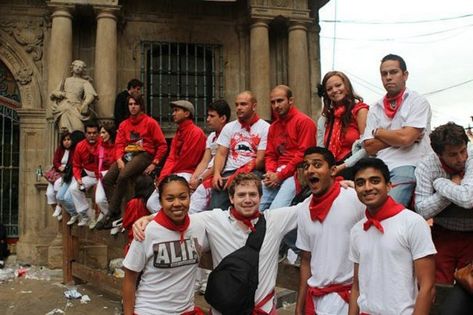 Running With The Bulls, Bull Running, Running Of The Bulls, The Sun Also Rises, Spanish Towns, Train Tickets, Purple Tank Top, Purple Tank, Pamplona