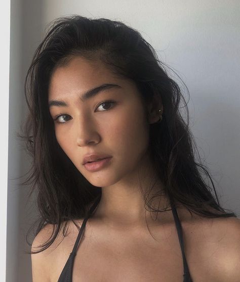 Filipina Makeup, Makeup Asia, Edgy Makeup, Nose Job, Aesthetic People, Asian Makeup, American Beauty, Girls Makeup, Just Girl Things