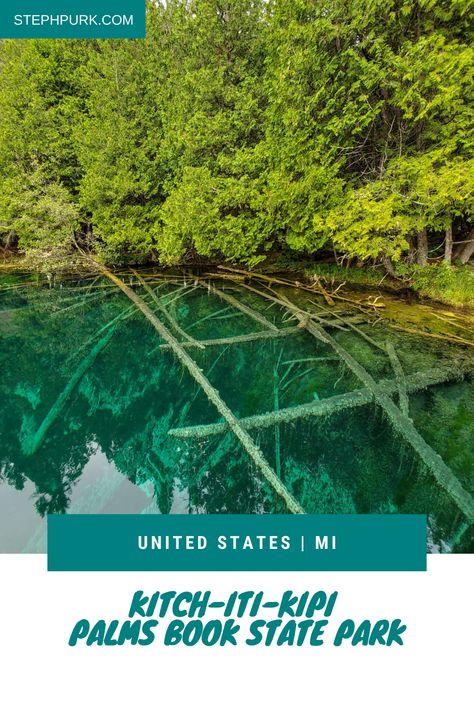 Kitch-iti-kipi, Michigan’s largest natural spring, is also called the Big Spring or the Mirror of Heaven. It is the key attraction for Palms Book State Park. #kitchitikipi #bigspring #palmsbookstatepark Kitchitikipi Michigan, Michigan State Parks, Michigan Road Trip, Grand Marais, Natural Spring, The Blue Sky, Upper Peninsula, Spring Nature, Michigan State