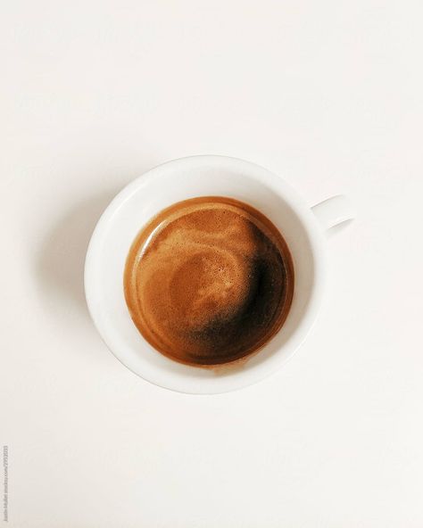 Espresso Astethic, Coffee Crema, Coffee Shots, Shot Of Espresso, Espresso Mug, Coffee Shot, Menu Designs, Italian Espresso, Coffee Making