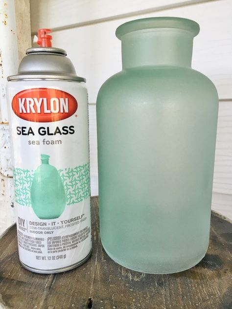 DIY cottage style sea foam sea glass bottles - The EASIEST way to get the sea glass look!! Great for farmhouse style or cottage style decor in any room! Sea Glass Bottles, House Organization, Diy Beach, Bottle Craft, Hemma Diy, Cottage Style Decor, Beach Cottage Style, Coastal Blue, Beach Crafts