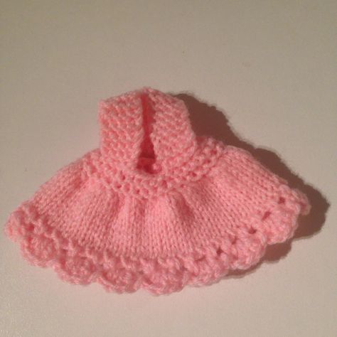 Knit Baby Doll, Bitty Baby Clothes, Knitting Abbreviations, Barbie Knitting Patterns, Miniature Knitting, Knitted Doll Patterns, Baby Doll Clothes Patterns, Knitting Patterns Free Blanket, Knitting Toys