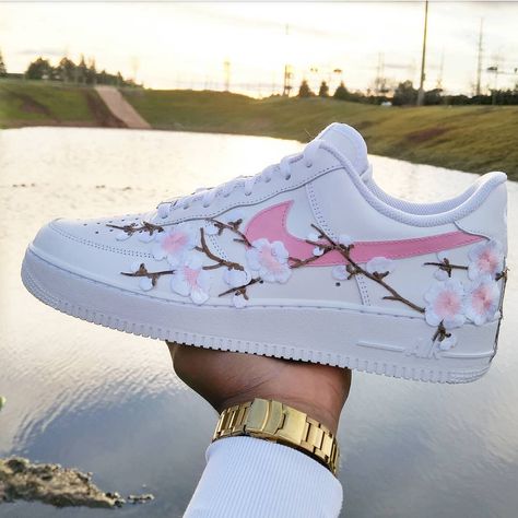 Cherry Blossom AF1's 🌼🌸 | By @BramptonCustoms Sepatu Air Jordan, Tenis Air Force, Painting Shoes, Air Force Shoes, Nike Shoes Air Force, Basket Style, Custom Nike Shoes, Custom Air Force 1, Nike Air Shoes