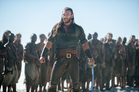 Zach McGowan should be Geralt of Rivia in 'The Witcher' Black Sails Starz, Charles Vane, Hard Men, Geralt Of Rivia, Black Sails, Golden Days, Pirate Life, Male Character, Black Flag