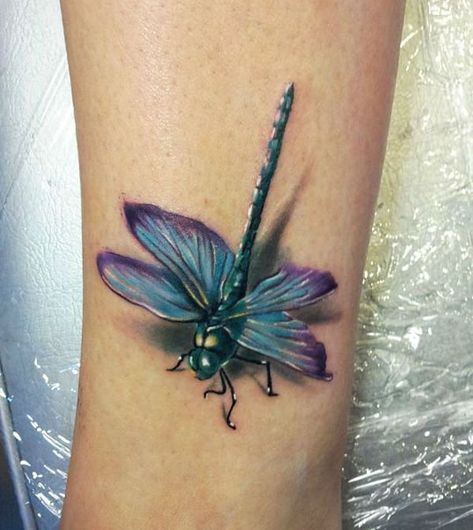 3d Dragonfly, Small Dragonfly Tattoo, Vegas Tattoo, Tattoo Cute, Dragonfly Tattoo Design, Orchid Tattoo, Polynesian Tattoos, Geometric Tattoos, Skeleton Hand Tattoo