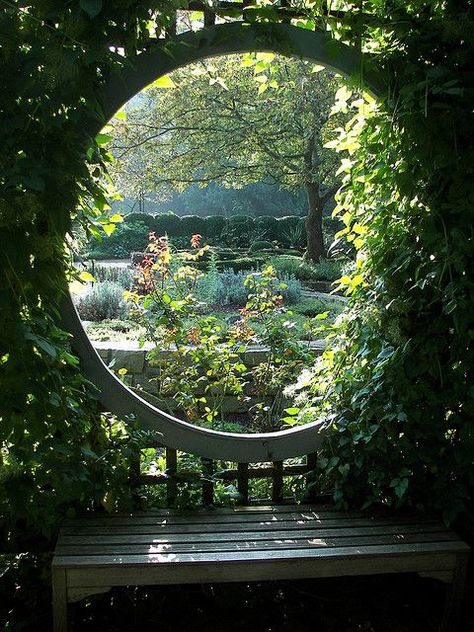 Moon Gate, Mushroom Garden, Fantasy Garden, Nature Home, Garden Gazebo, The Secret Garden, Alam Yang Indah, Garden Gates, Photo Location