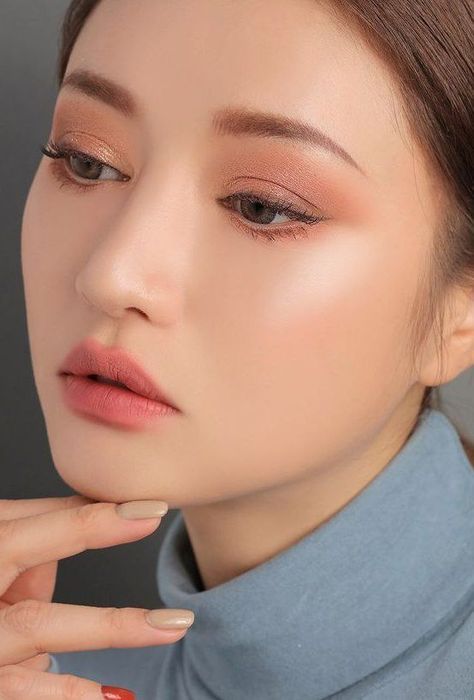 We were curious about what the next ingredient heavy hitters are, so we asked experts to weigh in. Prepare to see them in countless Korean skin care products! #kbeauty #koreanbeautyproducts 3ce Makeup, Makeup Ala Korea, Makeup Korean Style, Makeup Asia, Makeup Ulzzang, Korean Natural Makeup, Korean Makeup Tips, Asian Makeup Looks, Mekap Mata