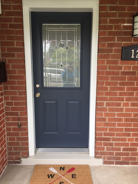 Freshly painted front door...Benjamin Moore "Hale Navy" and "Cosmopolitan" for the step. Looking fantastic against the red brick. Blue Brick House Exterior, Exterior Front Door Colors, Red Brick House Exterior, Red Brick Exteriors, Exterior Door Colors, Brick Interior, Front Door Paint Colors, Hale Navy, Door Colors