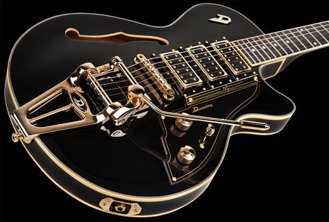 Duesenberg Guitar, Sick Guitars, Studio Aesthetic, Black Electric Guitar, Best Guitar Players, Guitar Obsession, Guitar Photos, Guitar Kits, Cool Electric Guitars