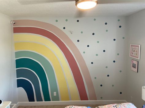 Boho Rainbow Accent Wall, Rainbow Mural Kids Room Diy, Rainbow Mural Kids Room, Rainbow Painted Walls, Rainbow Wall Paint, Diy Rainbow Mural, Rainbow Bedroom Wall, Boho Rainbow Bedroom, Rainbow Accent Wall