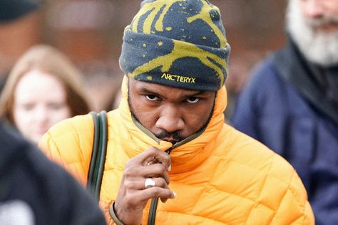 Frank Ocean’s Famed Arc’teryx Beanie Has Evolved https://www.highsnobiety.com/p/arcteryx-grotto-toque-beanie/ #fashion #beauty Orange Puffer Jacket, Beanie Outfit, Mens Beanie, Mens Fashion Streetwear, Frank Ocean, Beanie Hat, Puffer Jacket, Beanie Hats, Canada Goose Jackets