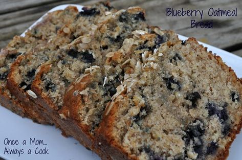 Blueberry Oatmeal Bread, Oatmeal Bread Recipe, Loaf Breads, Oatmeal Bread, Blueberry Oatmeal, Sweet Rolls, Blueberry Recipes, Delicious Bread, Quick Breads