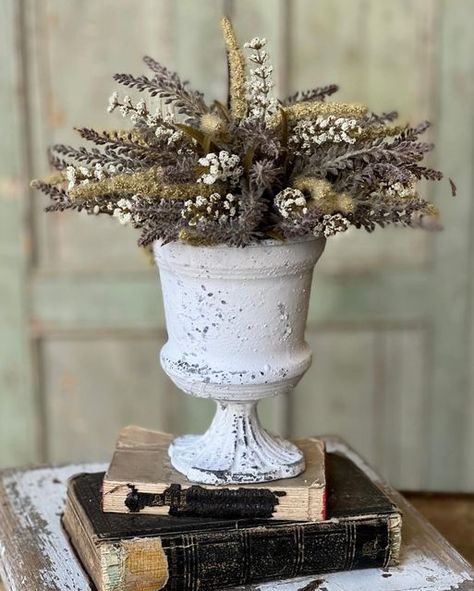 Decor By Amanda on Instagram: "Add tonal browns, creams & greens with lots of texture to your fall displays with our Nature’s Harmony Collection 🍂www.decorbyamanda.com 🍂Everything is in-stock & ready to ship 🍂Support Small Business👩‍💼 🍂If you love this post please like, share & save it so others can enjoy it too! #greenery #driedflowers #beautiful #happy #photooftheday #woodbowls #homedecoration #homesweethome #heartdecor #refreshyourhome #homedesign #homedecor #candleslovers #tapercand Vintage French Farmhouse, White Urn, Cottage Rustic, French Farmhouse Decor, Christmas Berries, Autumn Display, Wreath Maker, Fall Ribbons, Halloween Ribbon