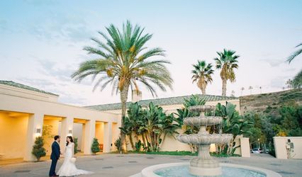 Read the latest reviews for Marbella Country Club in San Juan Capistrano, CA on WeddingWire. Browse Venue prices, photos and 82 reviews, with a rating of 4.8 out of 5. Couples City, Country Club Reception, Royal Films, Crafts Videos, San Juan Capistrano, Lake Forest, Country Club Wedding, Planning Process, Wedding Coordinator