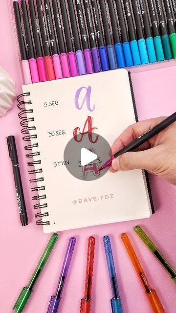 #lettering #abecedario #letrasbonitas #creatividad #studygram #letras #marcadores #papeleria #caligrafia #tutorialdelettering #plumones Cómo hacer la letra A en 3 estilos. Desafío de Lettering para principiantes! ✨️🤩 ¿Quién se anima? 🎨 Es súper fácil y les explico paso a paso para que les salga perfecta! A practicar!!  💖 Si lo suben a sus redes me etiquetan o me la envían por privado para poder verlas y compartirlas! ✨️☺️ Lettering Ideas, Fern, Abc, Calligraphy, Stationery, On Instagram