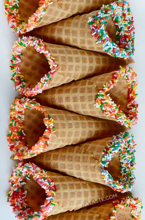 Dipped Waffle Cones, Thanksgiving Recipes Side Dishes Healthy, Waffles With Ice Cream, Norwegian Waffles, Waffle Cone Recipe, Ice Cream Waffle Cone, Rainbow Waffles, Thanksgiving Food Sides, Just A Taste