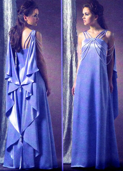 McCalls 4995  2005  Made for Aurora in 2008 for her DeMolay Sweetheart dress Padme Dress, Star Wars Queen Amidala, Sith Costume, Bridal Sewing Patterns, Star Wars Dress, Queen Amidala, Dress Name, Queen Outfit, Star Wars Outfits