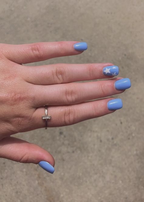 Light blue full set of nails with star design on ring fingernail Blue Nail Inspo, Light Blue Nail, Light Blue Nails, Accent Nail, Blue Nail, Nail Bar, Accent Nails, Blue Nails, Nails Inspiration