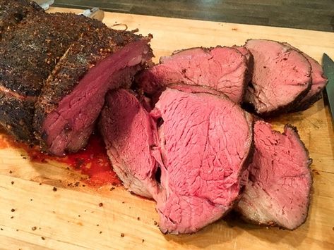 Smoked Top Sirloin Roast Recipe for Electric Smoker Top Sirloin Roast Recipe, Smoked Sirloin Tip Roast, Top Sirloin Roast, Sirloin Roast Recipes, Beef Sirloin Tip Roast, Smoker Recipes Electric, Tip Roast, Bradley Smoker, Best Smoker