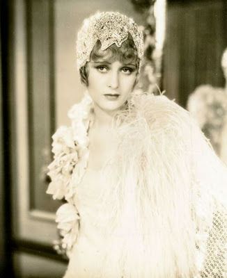 Dolores Costello, Drew Barrymore's grandmother Look Gatsby, Dolores Costello, Silent Screen Stars, Style Année 20, Silent Film Stars, Classic Movie Stars, Silent Movie, Drew Barrymore, Vintage Bride