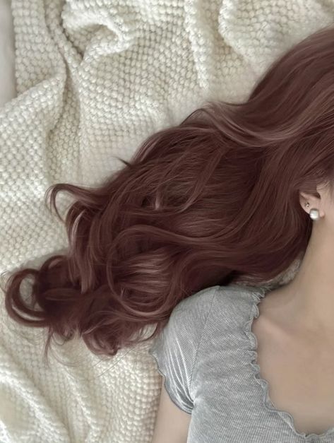 Pinkish Brown Hair, Wine Hair Color, Hair Color Asian, Beige Hair, Korean Hair Color, Wine Hair, Brown Hair With Blonde Highlights, Pretty Hair Color, Tone Hair