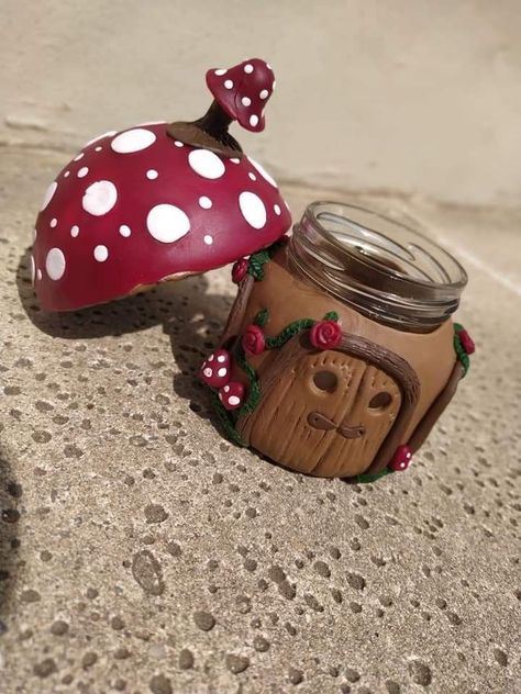 Cute Clay Mushroom, Tea Crafts, Mushroom Crafts, Clay Jar, Paper Mache Clay, Fairy Crafts, Tanah Liat, Clay Diy Projects, Stash Jars