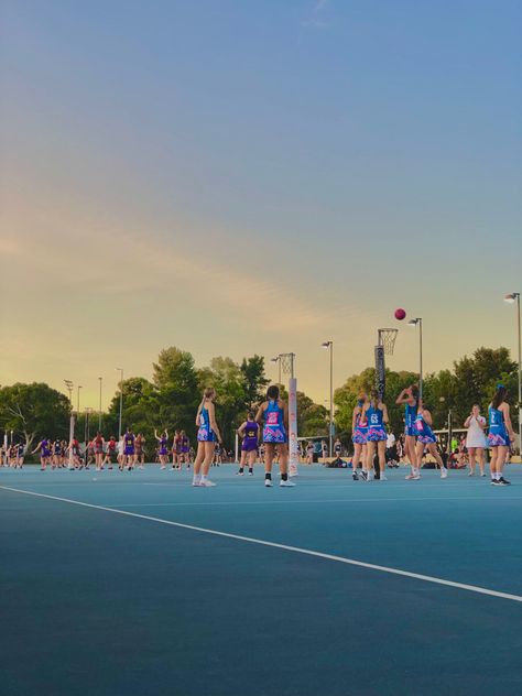 Sport Coach Aesthetic, Netball Court Aesthetic, Coaching Aesthetic Sports, Aesthetic Netball Pictures, Sports Coach Aesthetic, Aesthetic Netball, Netball Aesthetic, Netball Pictures, Netball Court