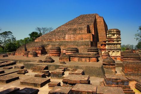 Ruins of Ancient Nalanda University in Bihar stand with amazing elegance, telling tales of times when scholars from around the world came here to learn. Nalanda University, Value System, Education In India, Scenic Road Trip, Scenic Roads, Shiva Shakti, Famous Places, Online School, Historical Place