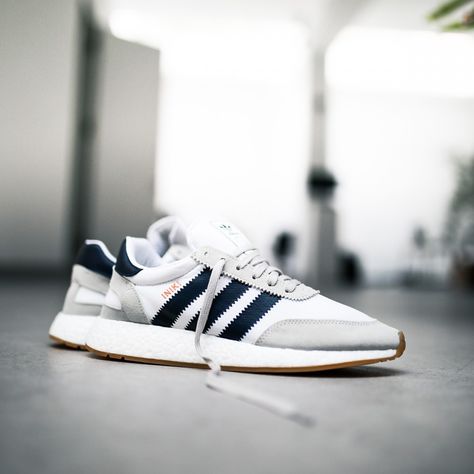 Adidas Iniki Runner, Adidas Iniki, Mens Sport Sneakers, Adidas Runners, Dapper Mens Fashion, Sneakerhead Fashion, Ankle Sneakers, Ladies Footwear, Women Shoes Online