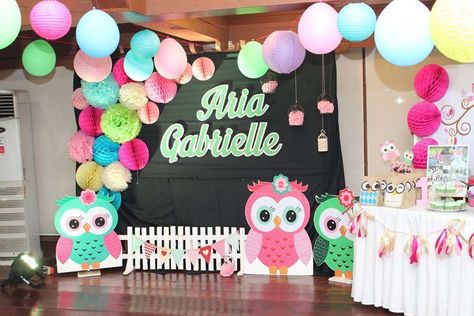 Aria Gabrielle's Owl Party | CatchMyParty.com Owl Party Ideas, Owl Birthday Party Ideas, Owl Party Decorations, Owl Themed Birthday Party, Owl Themed Parties, Owl Birthday Party, Birthday Owl, Baby Shower Food For Girl, Owl Birthday Parties